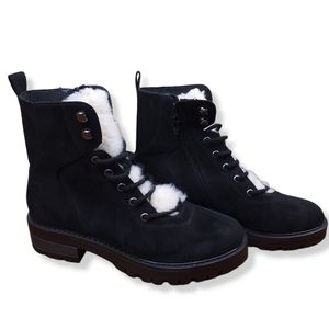 Women's Tessie Sherpa Lace-Up Hiking Boots - Universal Thread Black 8.5.